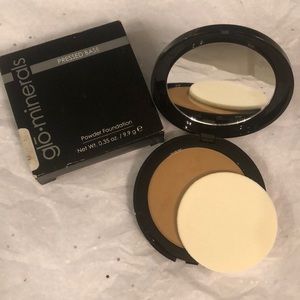 GloMinerals Pressed Base Foundation